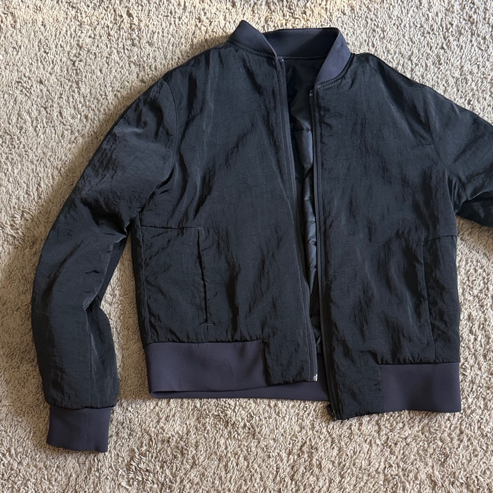 Lululemon Women’s Black Bomber Jacket Reversible